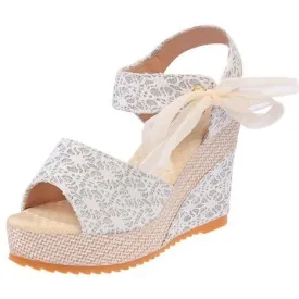 Sandales d'été à talons compensés pour femmes, chaussures de loisirs en dentelle, à la mode - Blanc