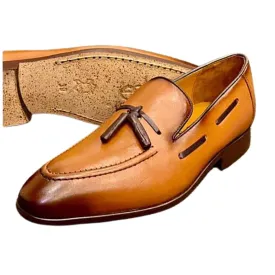 Soulier Homme : En Cuir A Pompon -Marron