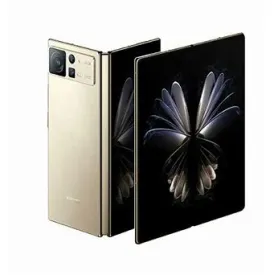 Tecno Phantom V Fold 5G au meilleur prix. Nous ratissons constamment les prix parmi,